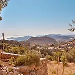 Luna Villa